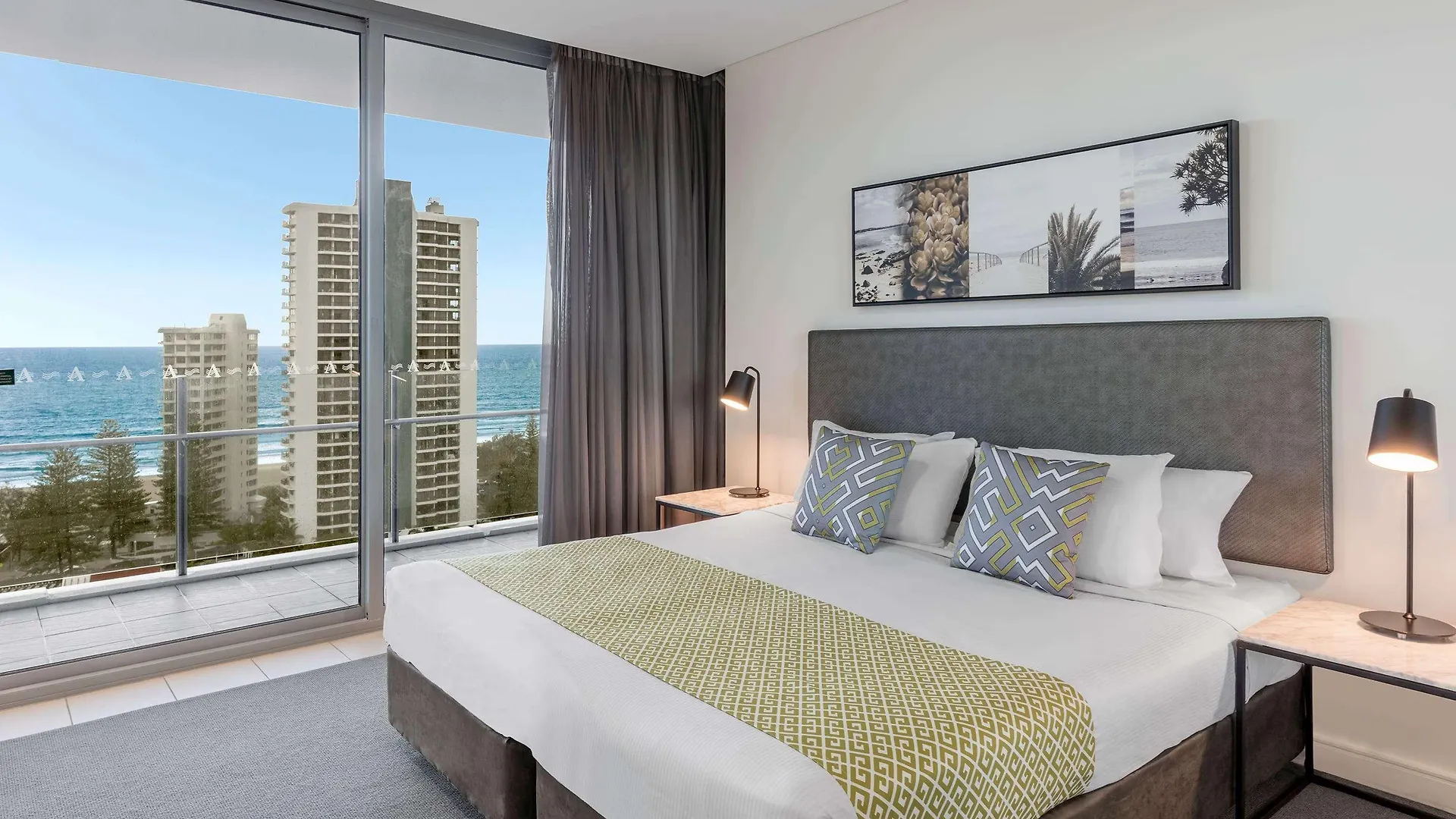 Wyndham Resort Surfers Paradise Guldkusten Lägenhetshotell